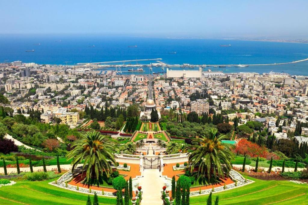 Godson Guest House Down Town Haifa Buitenkant foto